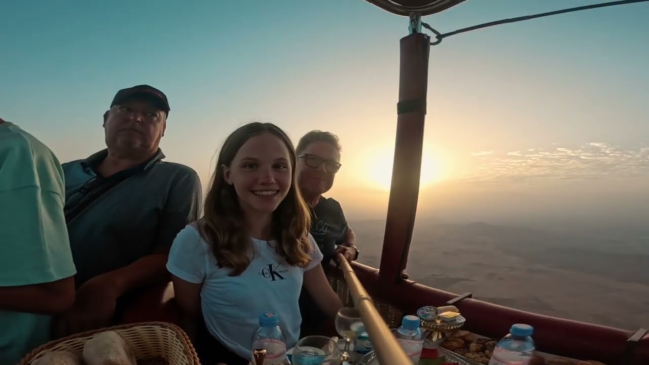 Ballonfahrt über der Sahara