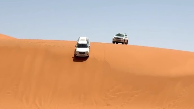Mit dem 4x4-Offroader durch die Wüste